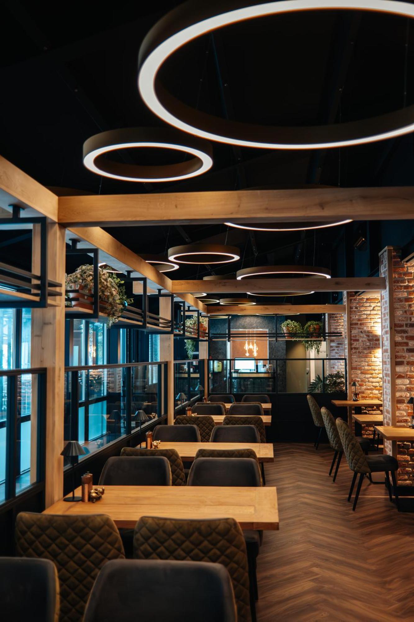 Hotel De Naaldhof 오스 외부 사진