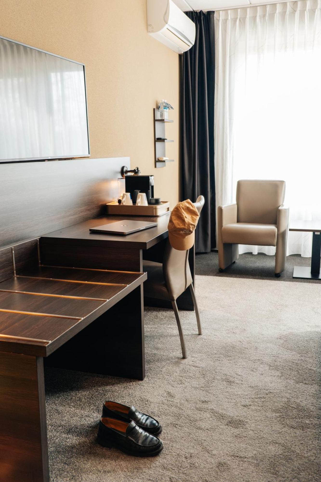 Hotel De Naaldhof 오스 외부 사진